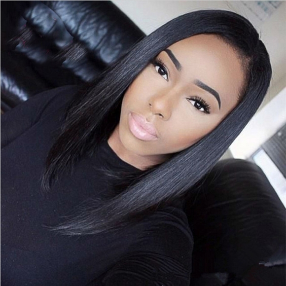 Black Wig Lace Front Medium Short  Length  main image 4